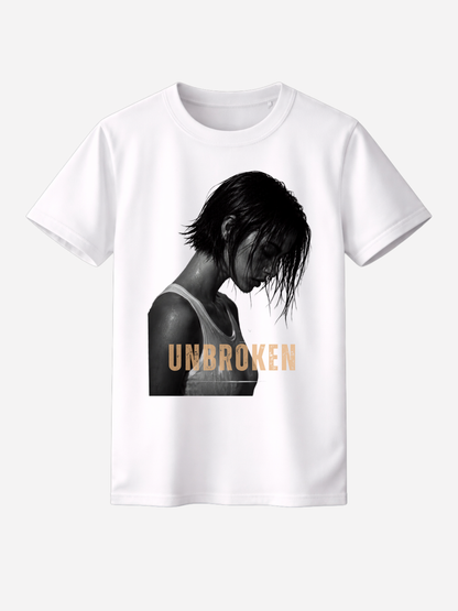 UNBROKEN Damen T-Shirt in Weiß mit schwarz-weißem Frauenporträt, goldener Typografie und motivierendem Statement. Modernes Streetwear Shirt aus Baumwolle mit stilvollem Fashion Print und Premium Design.