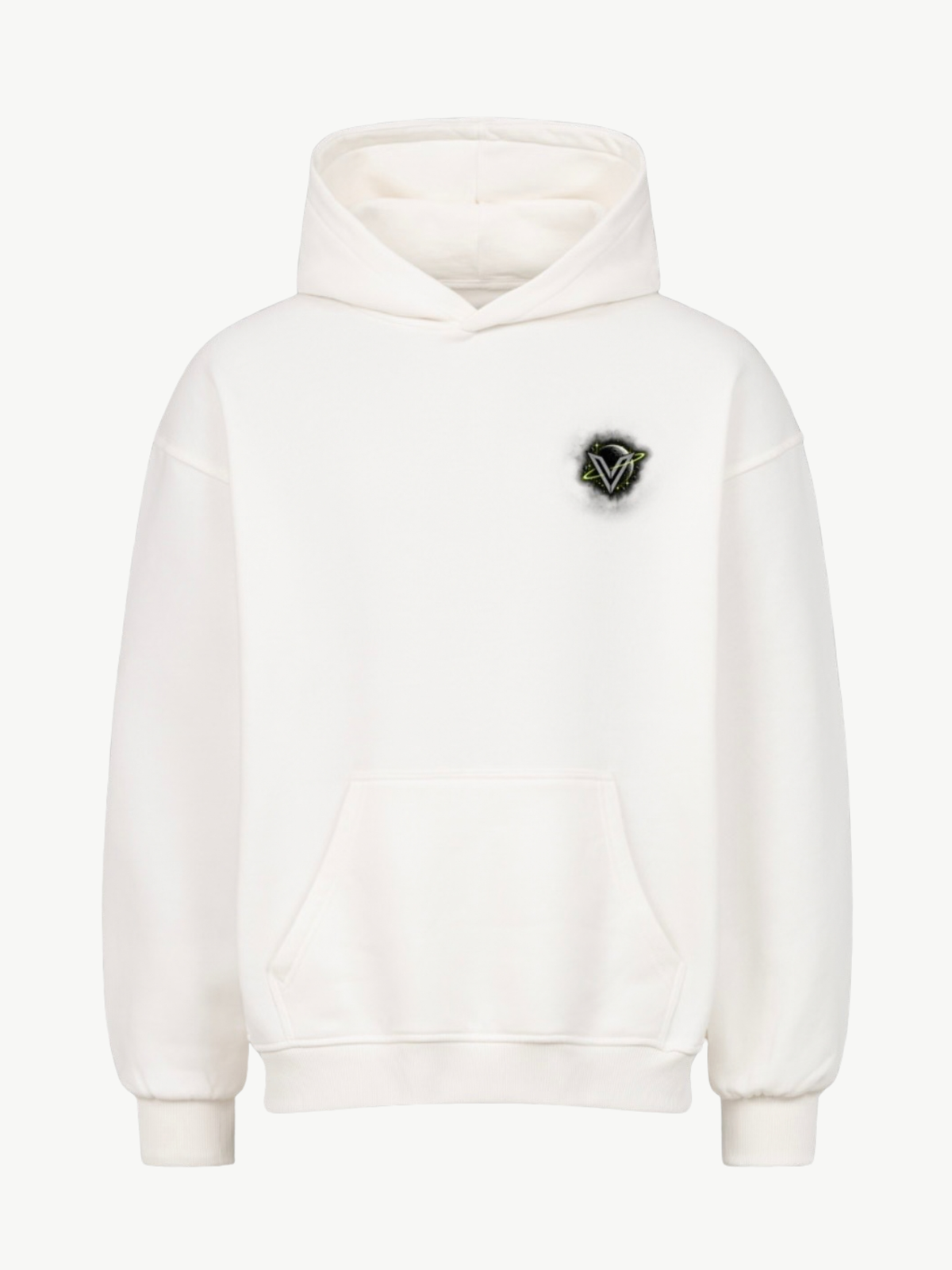 VYFINITY Alien Not From Here Hoodie in Weiß, Vorderansicht ohne Model mit kleinem schwarz-grünem VYFINITY Brustlogo, Kapuze und Kängurutasche.