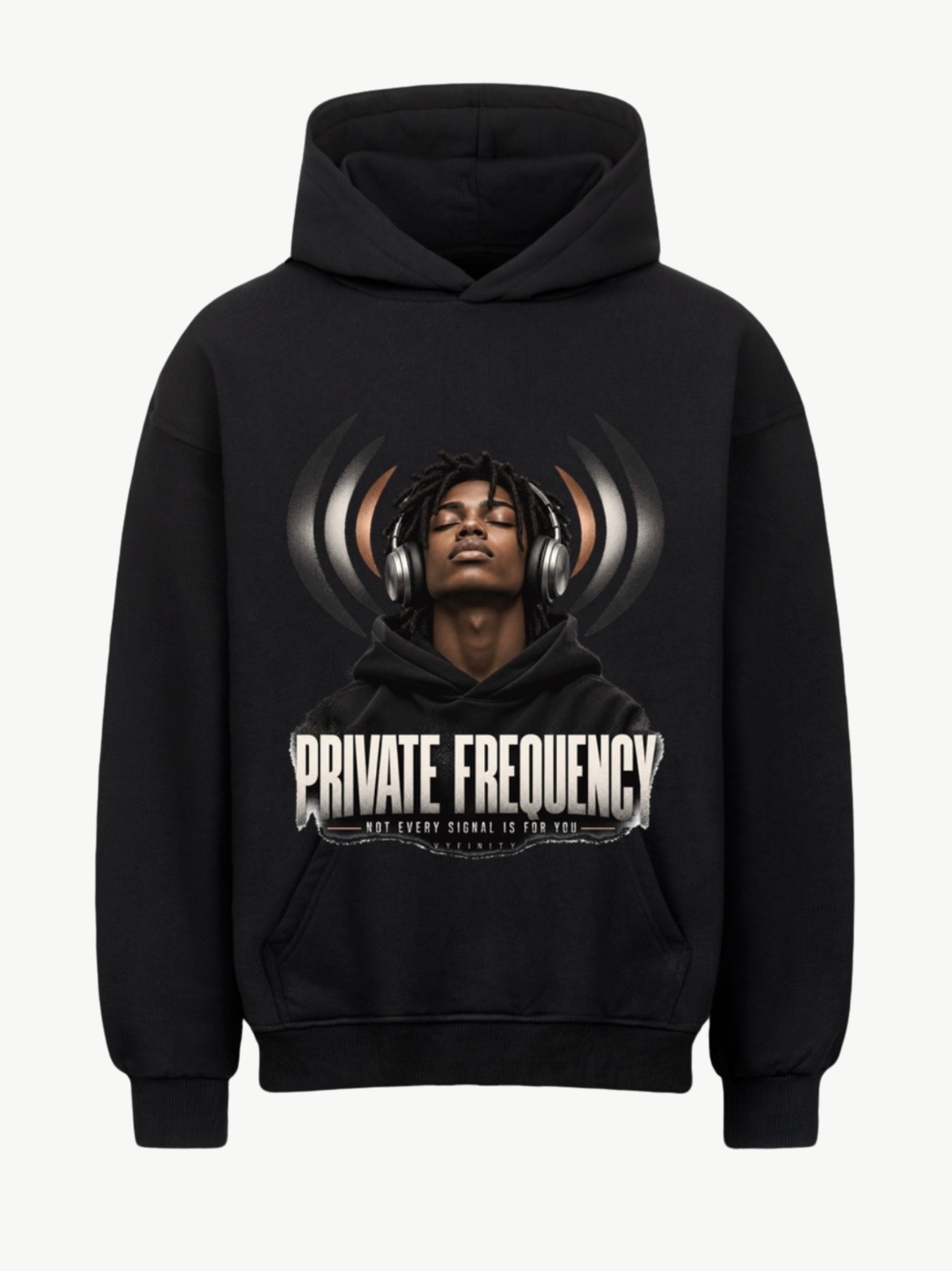 VYFINITY schwarzer Hoodie mit Private Frequency Design, Kopfhörer-Motiv und Statement „Not Every Signal Is For You“ – Produktansicht von vorne
