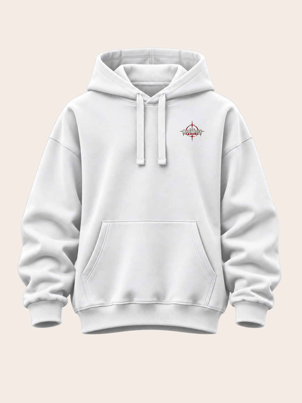 Weißer Oversized Hoodie mit Kapuze, Kängurutasche und kleinem THE QUIET ONES KNOW Brustprint in Schwarz, Weiß und Rot.