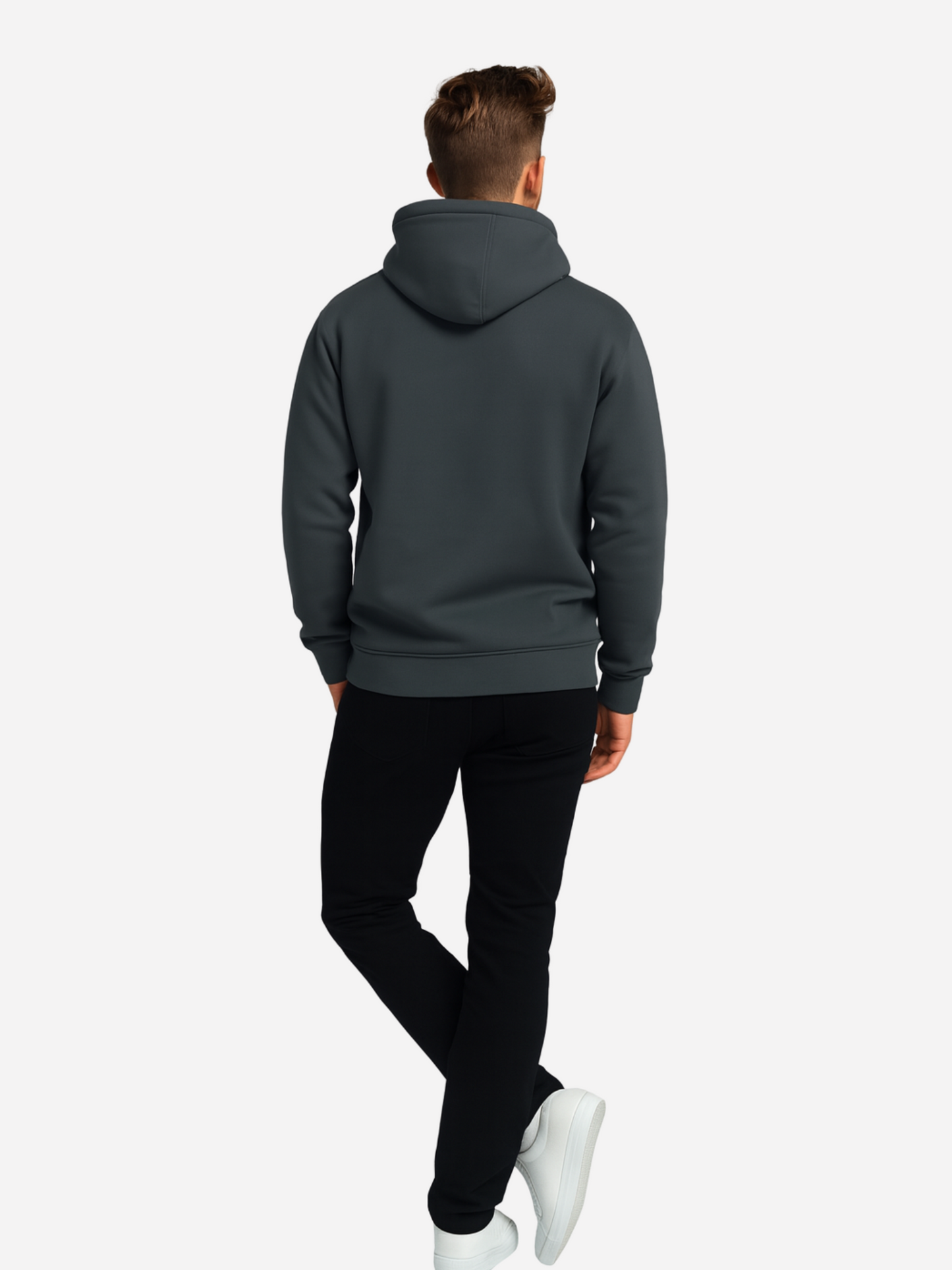 Anthrazitfarbener Hoodie von hinten, getragen von einem Model. Minimalistisches Design ohne Rückendruck, moderne Passform, kombiniert mit schwarzer Hose und weißen Sneakern für einen cleanen Streetwear-Look.