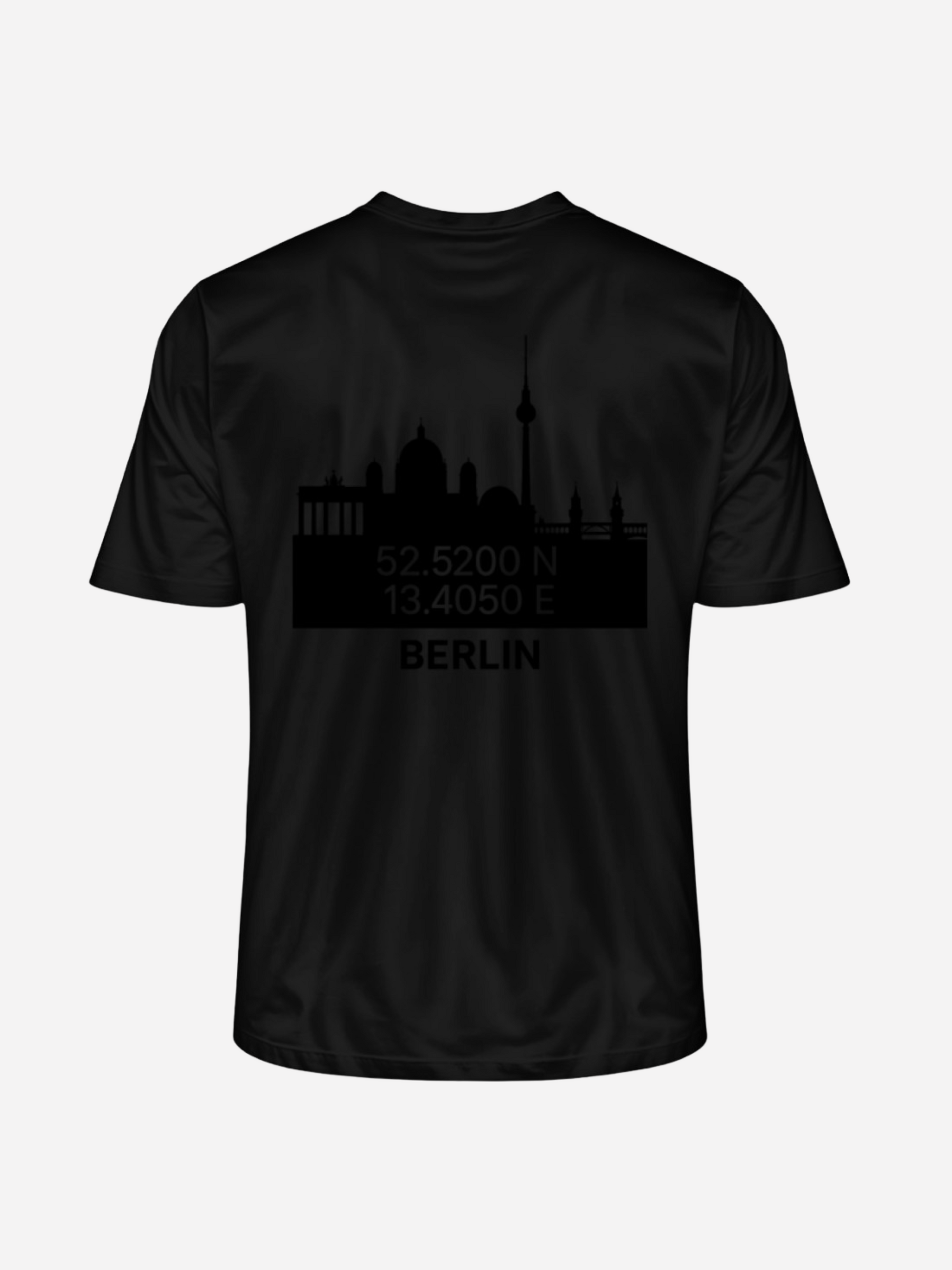 Berlin T-Shirt in Schwarz mit Koordinaten und Skyline als Rückenprint