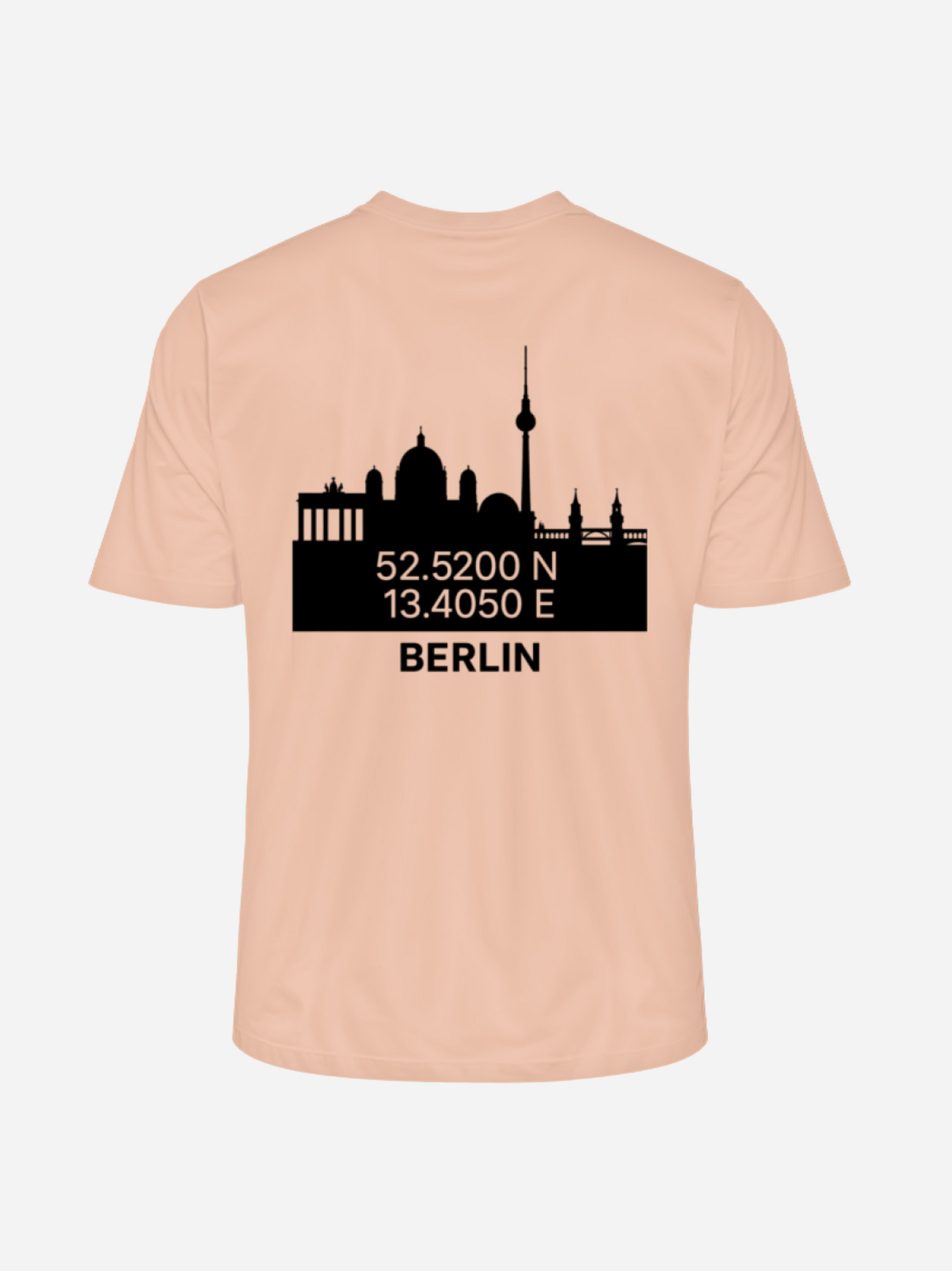 Vyfinity Berlin T-Shirt in Fraiche Peche mit großem schwarzen Berlin-Skyline-Rückenprint und Koordinaten