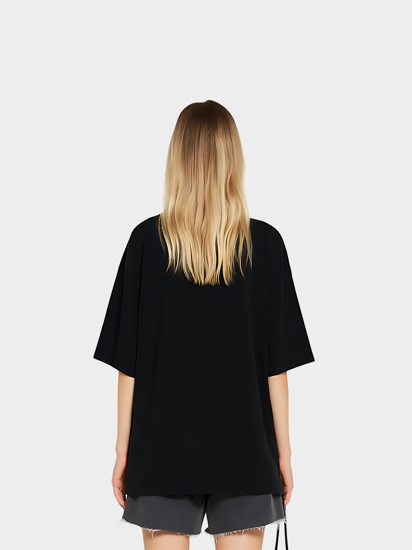 Schwarzes Vyfinity Oversize T-Shirt in Rückansicht. Schlichtes Design ohne Aufdruck auf der Rückseite, weiter Schnitt mit halblangen Ärmeln und geradem Saum. Minimalistische Streetwear im modernen Oversize-Look.