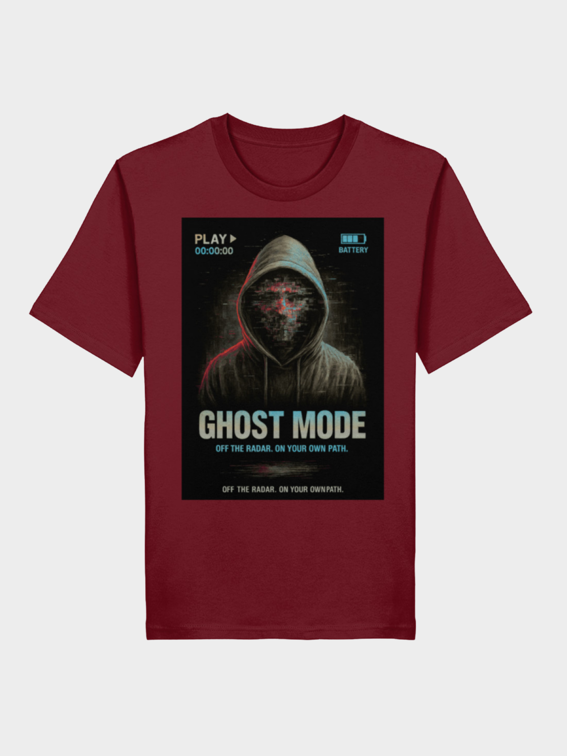 Vyfinity Ghost Mode T-Shirt in Dunkelrot/Burgundy mit futuristischem Kapuzen-Glitch-Design. Statement-Print „Ghost Mode – Off the Radar. On Your Own Path.“ – Streetwear für einen urbanen, rebellischen Style.