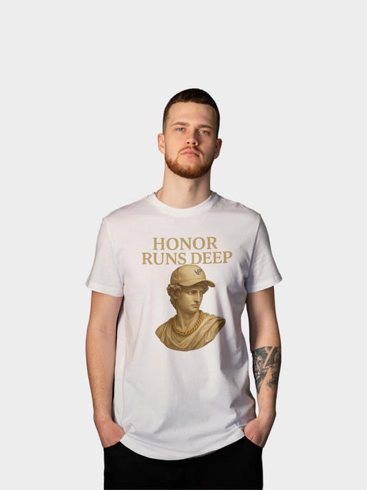 Weißes Vyfinity T-Shirt mit goldener Aufschrift „Honor Runs Deep“ und antiker Büsten-Statue im Vintage-Stil – Unisex Streetwear Shirt aus weicher Baumwolle