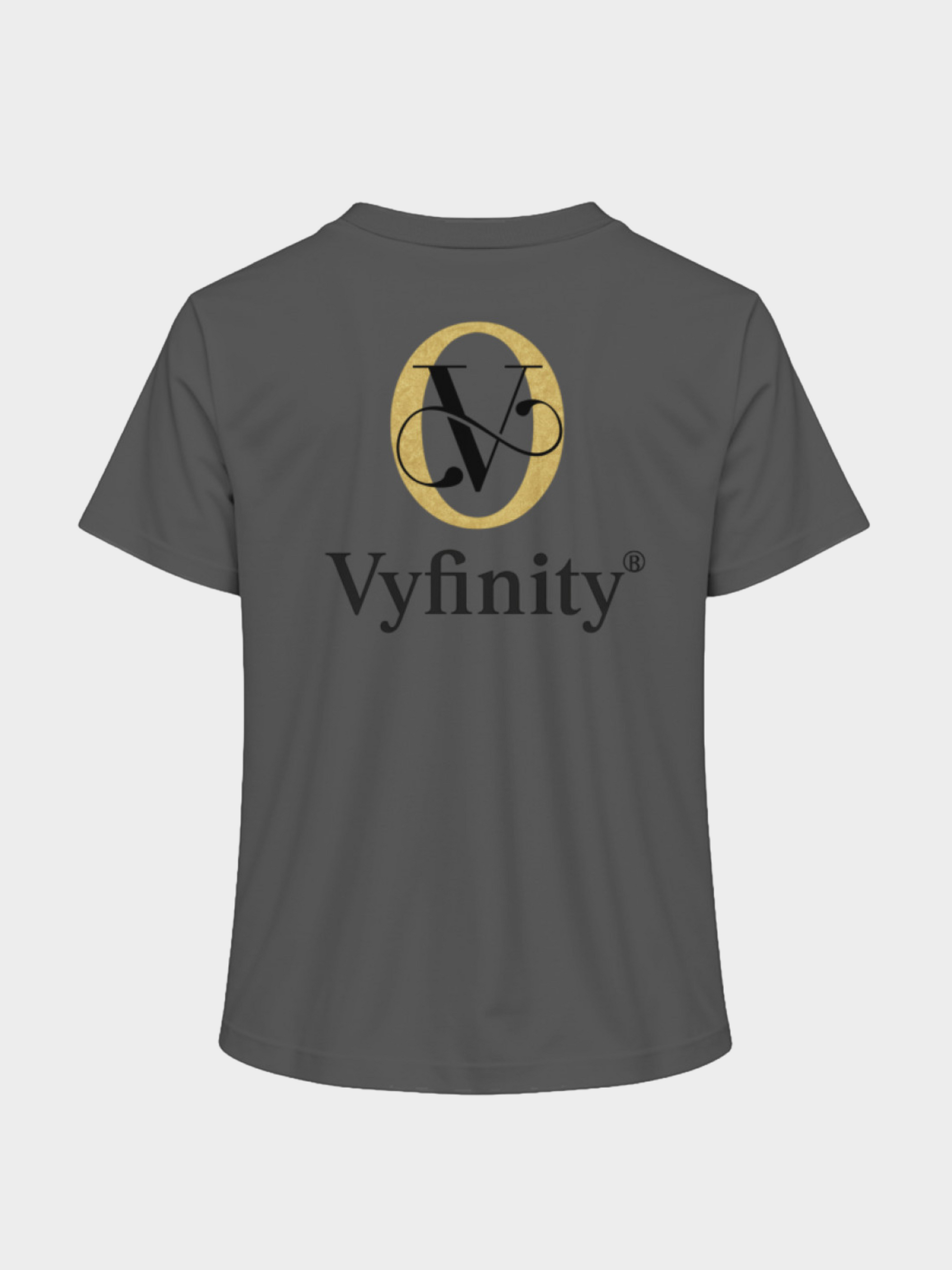 Vyfinity T-Shirt in Charcoal Grey mit großem gold-schwarzen Logo-Emblem und markantem Schriftzug auf der Rückseite. Premium Classic Edition.