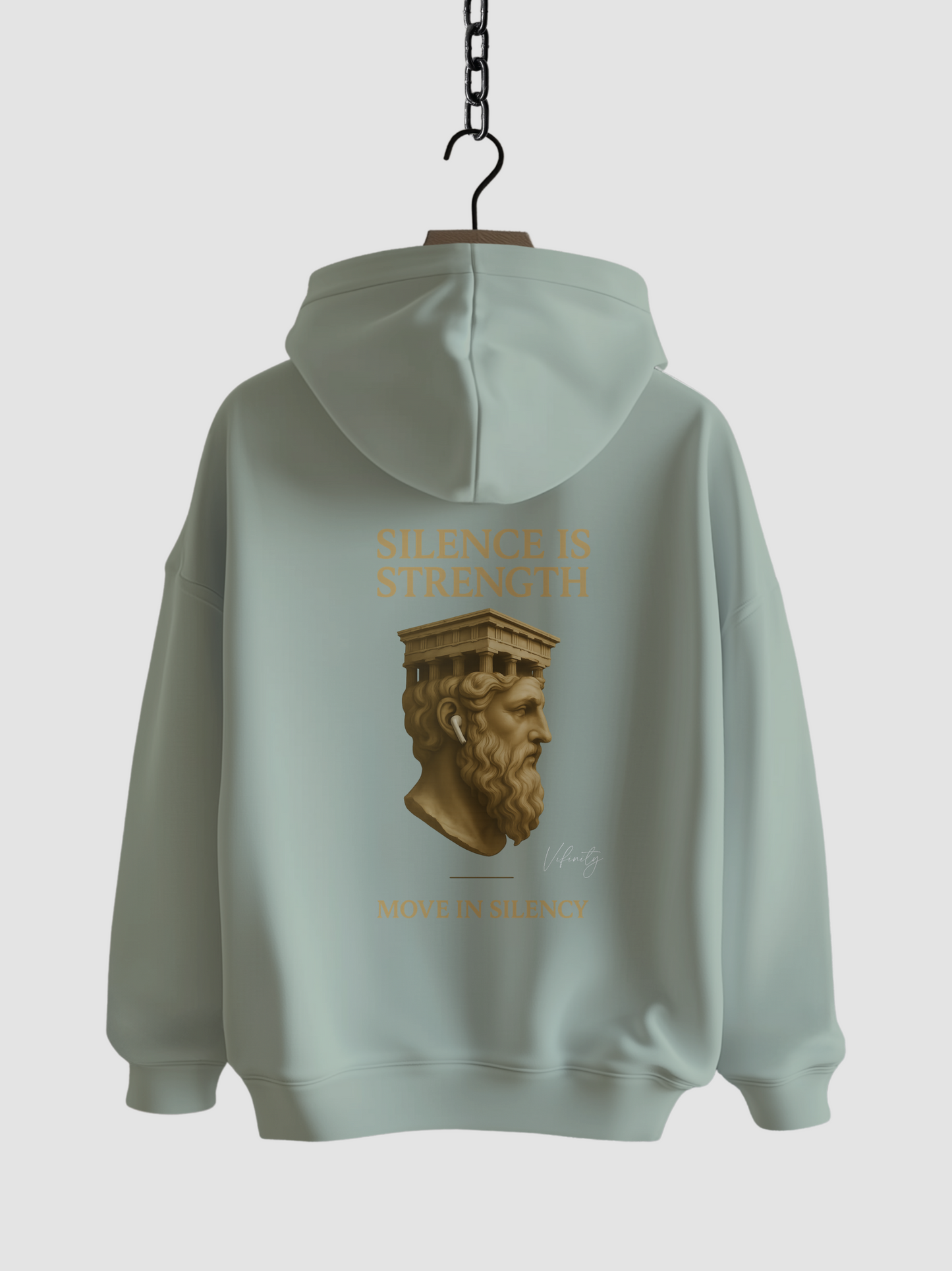Vyfinity Move in Silency Hoodie in Aloe – Rückseite mit goldener Statue und Claim Silence is Strength