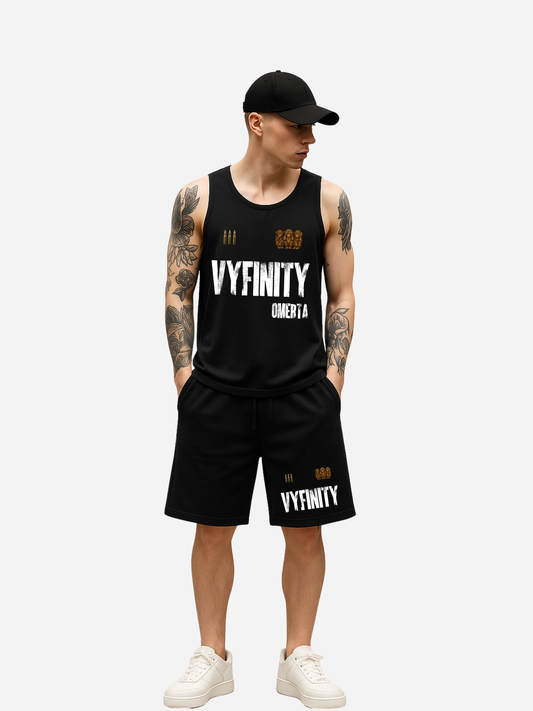 Vyfinity Omertà Streetwear Set in Schwarz – Herren Shorts mit Tanktop, sportliches Outfit für Gym, Training und Freizeit mit markantem Vyfinity Print