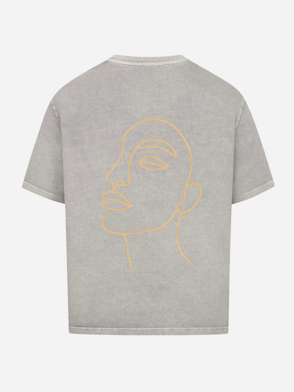 Vyfinity Oversize T-Shirt in Grau mit großem Line-Art Gesicht auf der Rückseite. Modernes Unisex Streetwear Shirt, minimalistisches Design, perfekt für urbane Styles und trendige Outfits.