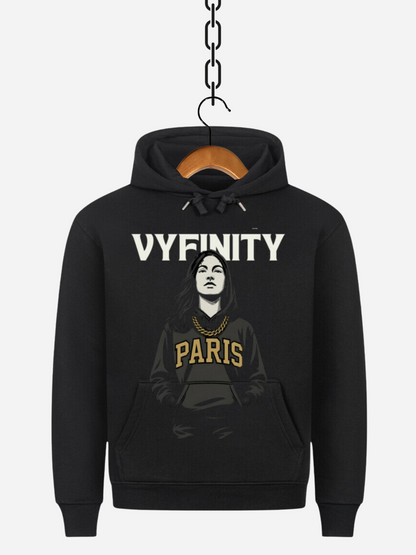 Schwarzer Vyfinity Hoodie mit Illustration einer Frau, goldener Kette und Aufdruck „PARIS“ in goldenen Buchstaben