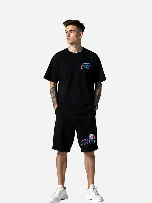 Vyfinity Pulse Shorts Schwarz mit Einstein Neon-Art-Print, Streetwear Look, Frontansicht am Model