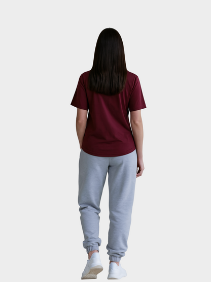 Rückansicht burgundy Vyfinity Pulse T-Shirt Elegance Over Noise ohne Print auf der Rückseite