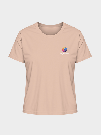Elegantes Damen-T-Shirt in sanftem Fraiche Peche mit Vyfinity-Logo – stilvolles Basic für Sommer, Freizeit und feminine Streetwear-Looks.